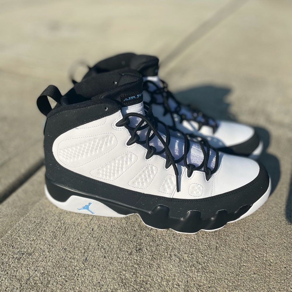 SOLD Jordan 9 sz 11 University Blue